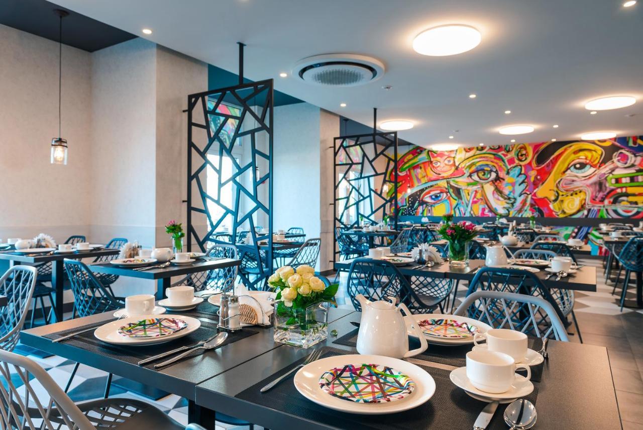 Amarant Apart Hotel By Chm Kyiv Exterior photo